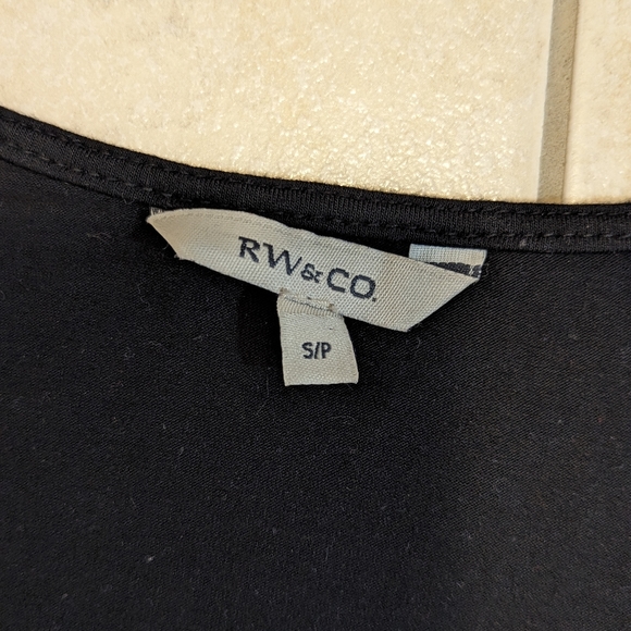 Flutter sleeve t-shirt - Picture 3 of 4